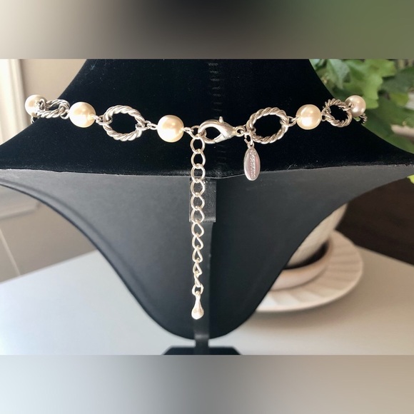 Seasons Fashion Silver Tone w/Faux Pearls Necklace - Picture 3 of 7